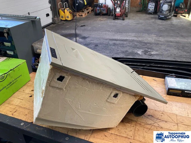 Volvo refrigerator – køleskab – Volvo 82174077 - Кабина и интерьер для Грузовиков: фото 2 Volvo refrigerator – køleskab – Volvo 82174077 - Кабина и интерьер для Грузовиков: фото 2