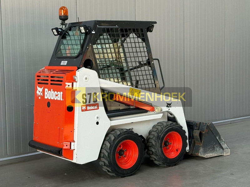 Bobcat S 70 - Мини-погрузчик с бортовым поворотом: фото 4 Bobcat S 70 - Мини-погрузчик с бортовым поворотом: фото 4