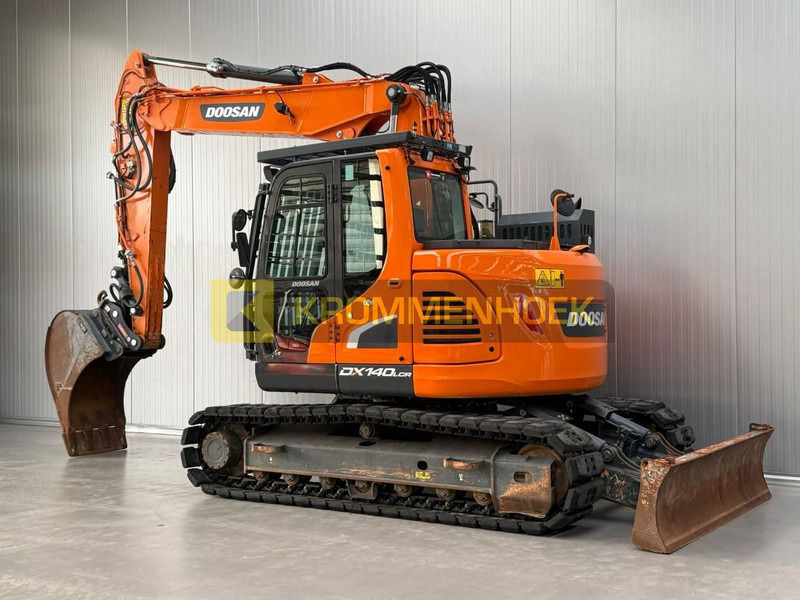 Doosan DX 140 LCR-5 Oilquick - Гусеничный экскаватор: фото 3 Doosan DX 140 LCR-5 Oilquick - Гусеничный экскаватор: фото 3
