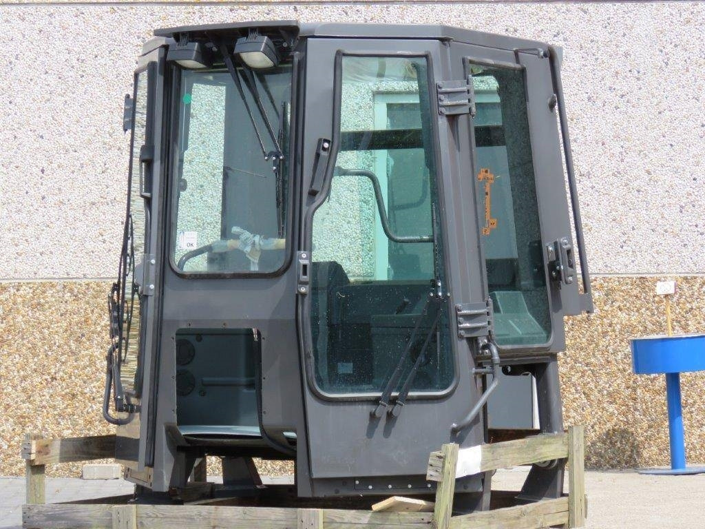 CNH Kabine - CNH CE - 87317280 - Кабина для Сельскохозяйственной техники: фото 2 CNH Kabine - CNH CE - 87317280 - Кабина для Сельскохозяйственной техники: фото 2