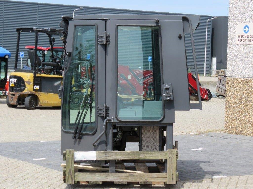 CNH Kabine - CNH CE - 87317280 - Кабина для Сельскохозяйственной техники: фото 5 CNH Kabine - CNH CE - 87317280 - Кабина для Сельскохозяйственной техники: фото 5