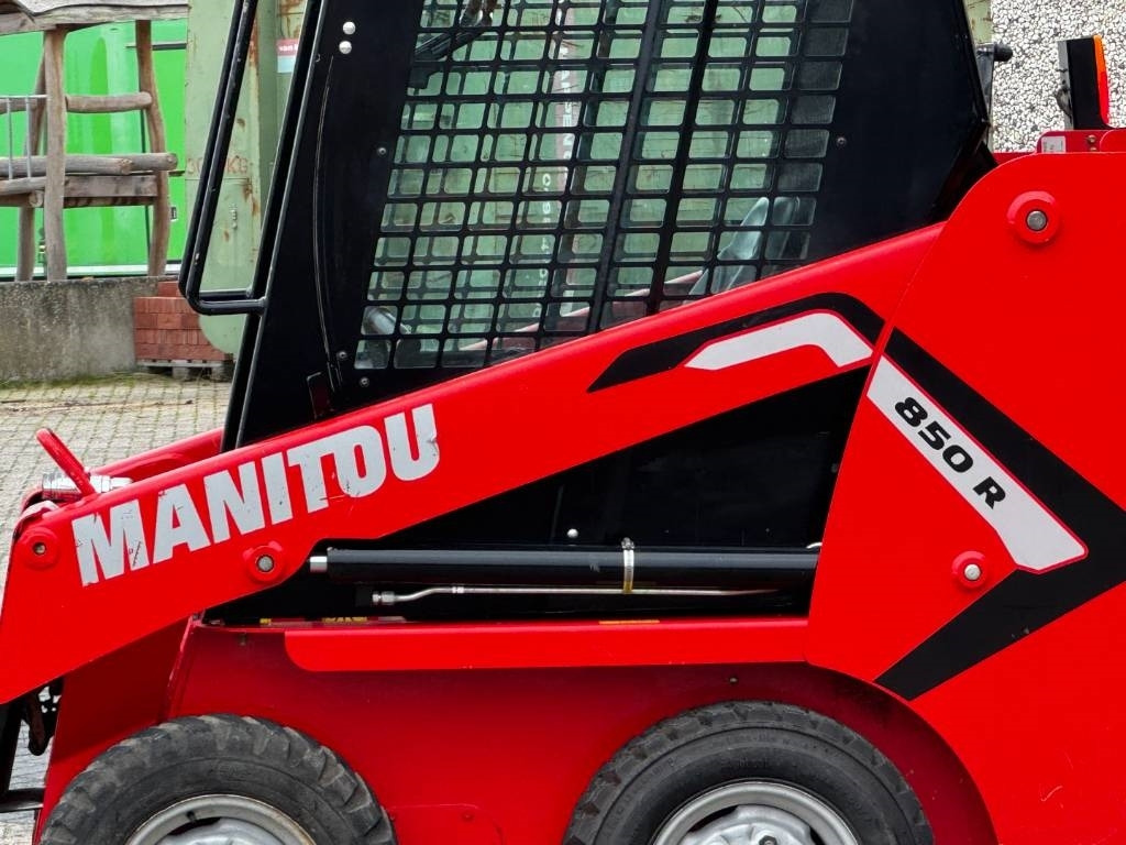 Manitou 850R, 2021, 365 hours! - Мини-экскаватор: фото 3 Manitou 850R, 2021, 365 hours! - Мини-экскаватор: фото 3