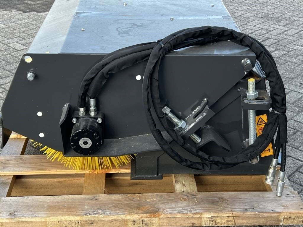 Экскаватор Skidsteer Skid steer loader – excavator arm – broo: фото 27 Экскаватор Skidsteer Skid steer loader – excavator arm – broo: фото 27