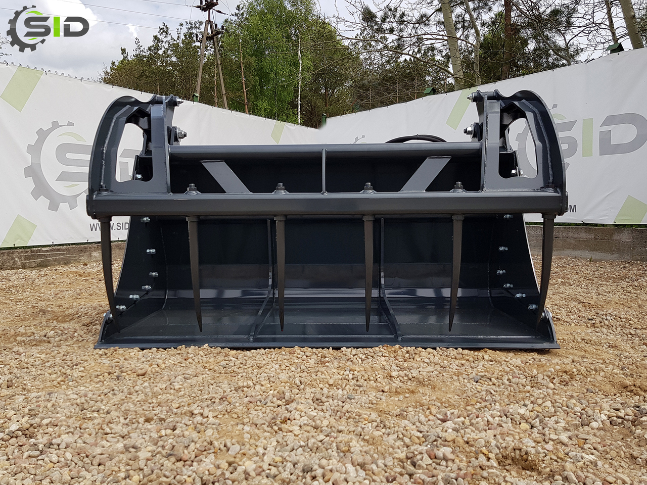 SID KROKODILSCHAUFEL GESCHMIEDETE ZINKEN XXL / Godet Crocodile BMS XXL / Crocodile grab bucket forged tines XXL 1,8 m SID - Техника для силоса: фото 2 SID KROKODILSCHAUFEL GESCHMIEDETE ZINKEN XXL / Godet Crocodile BMS XXL / Crocodile grab bucket forged tines XXL 1,8 m SID - Техника для силоса: фото 2