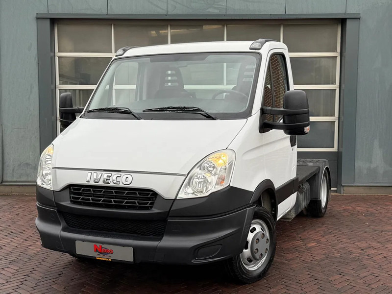Iveco Daily 40C21 3.0 210 PK N1 Be trekker Luchtvering 8750KG Totaal gewicht - Тягач: фото 3 Iveco Daily 40C21 3.0 210 PK N1 Be trekker Luchtvering 8750KG Totaal gewicht - Тягач: фото 3