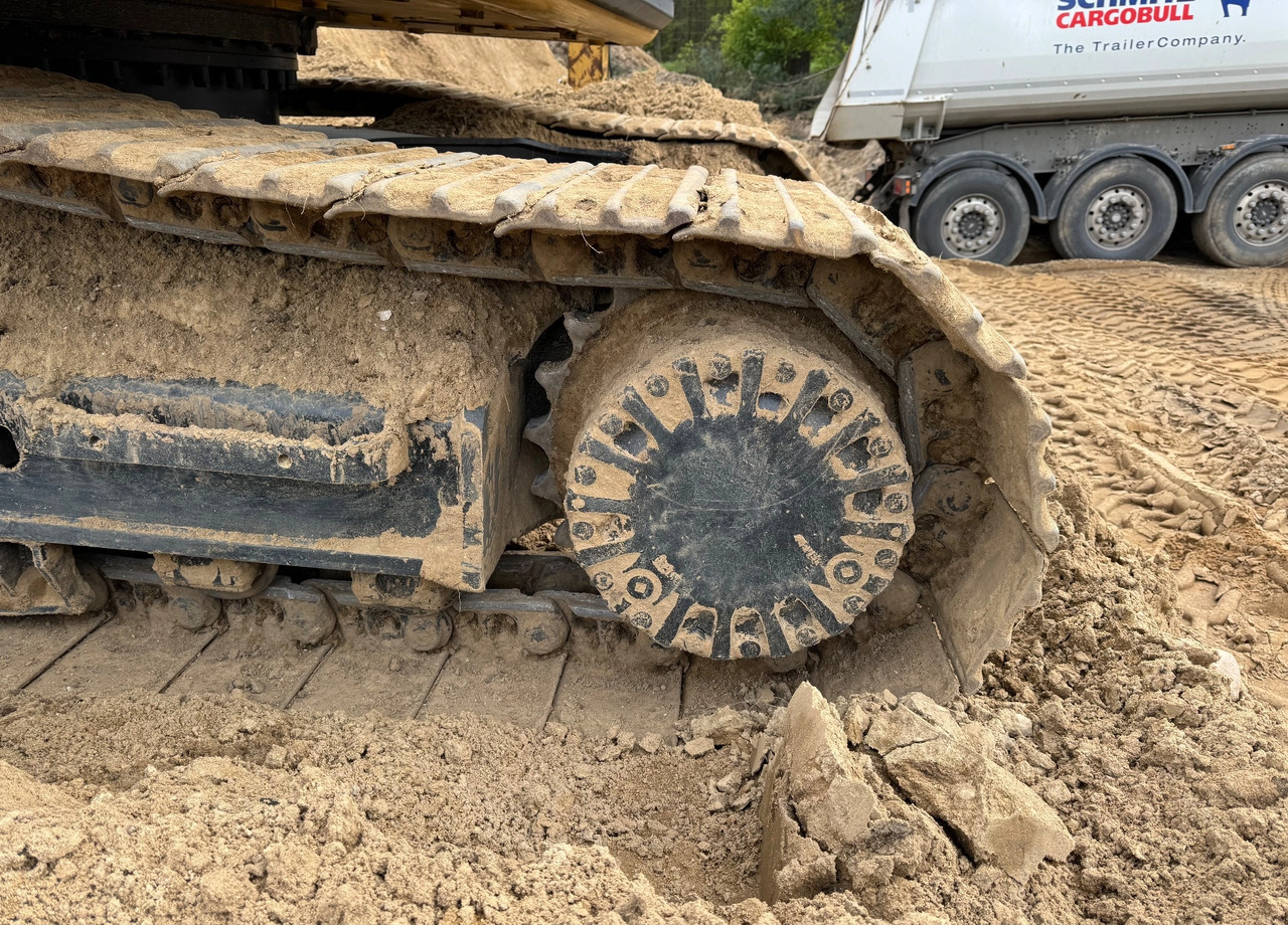 CATERPILLAR 320 EL ROTOTILT SYSTEM GPS LEICA - Гусеничный экскаватор: фото 4 CATERPILLAR 320 EL ROTOTILT SYSTEM GPS LEICA - Гусеничный экскаватор: фото 4