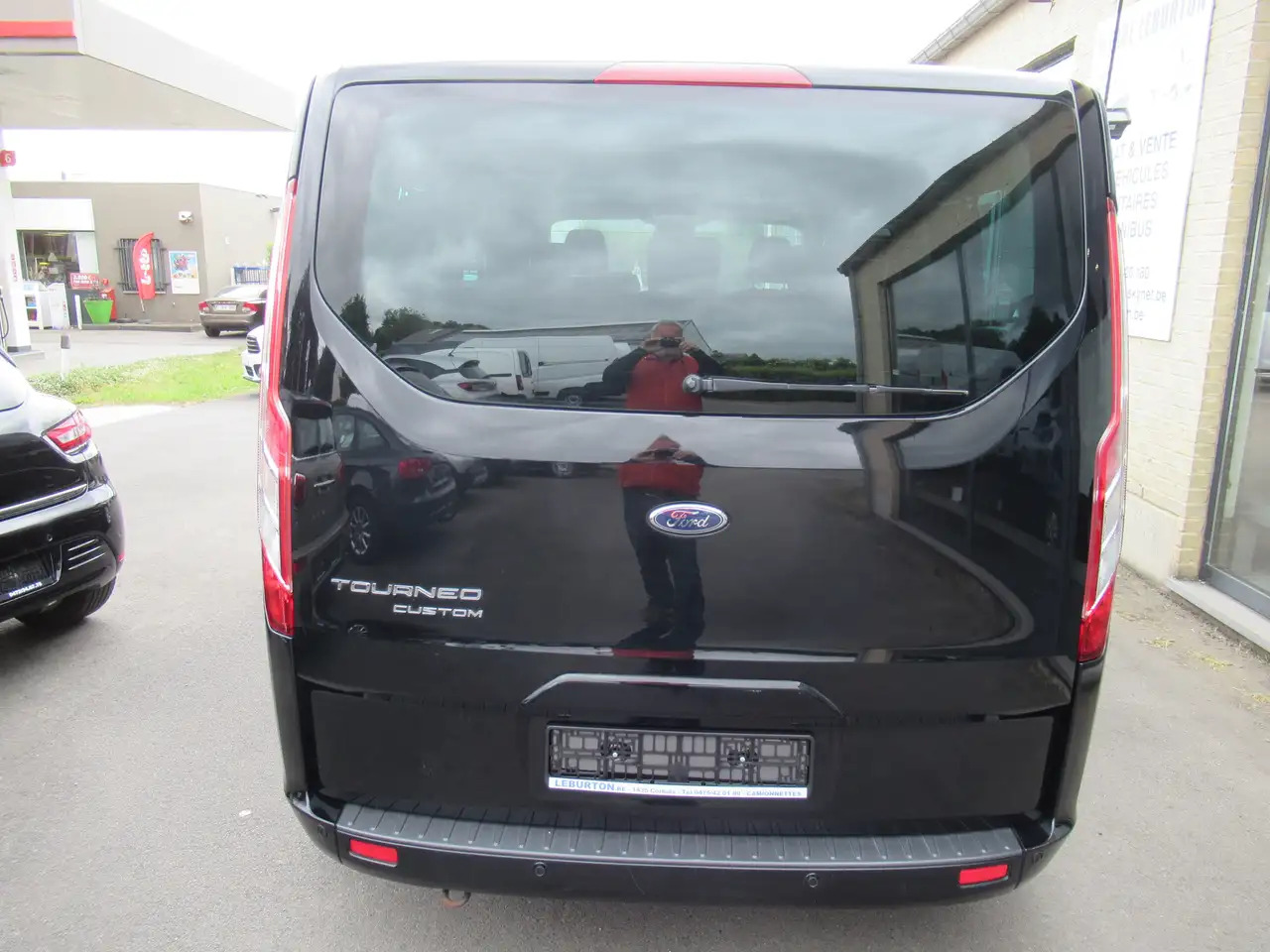 Ford Tourneo Custom 2.0 TDCi L2H1 - Пассажирский фургон: фото 4 Ford Tourneo Custom 2.0 TDCi L2H1 - Пассажирский фургон: фото 4