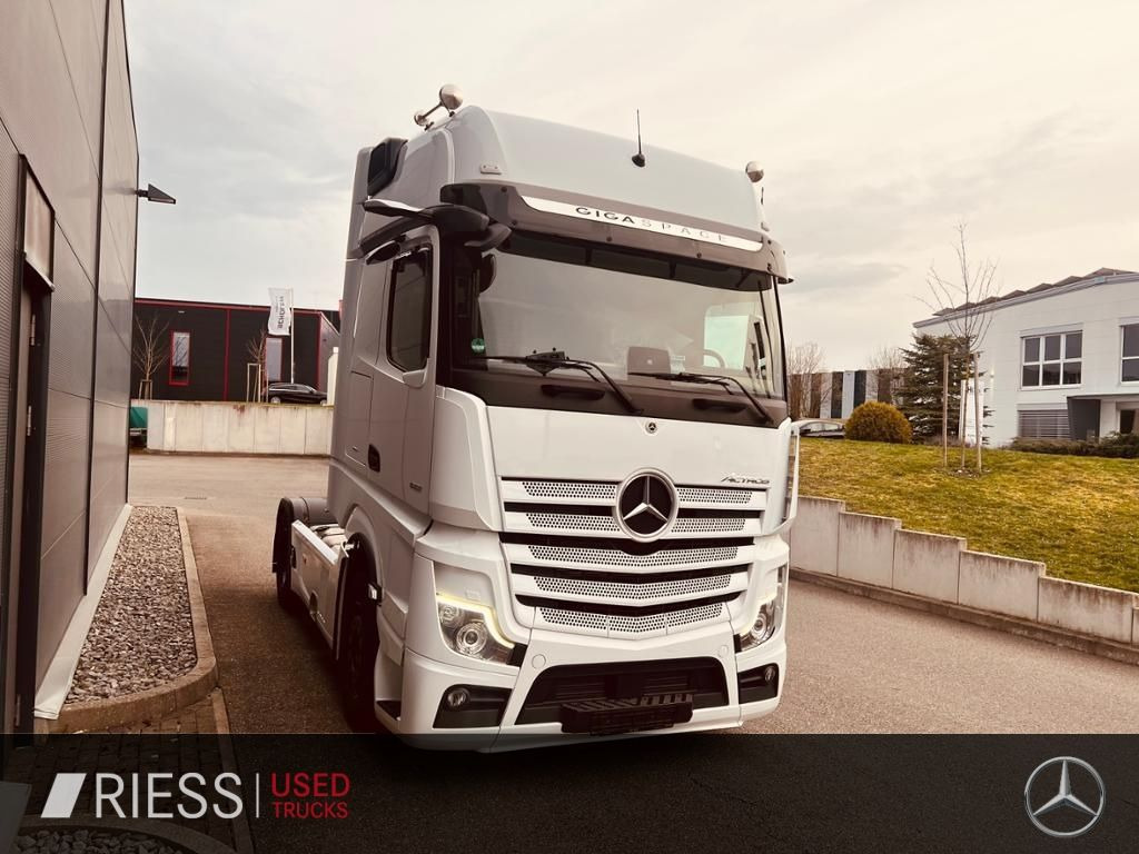 Mercedes-Benz 1851 LS GigaSpace Vollluft BiXenon KlimaA Navi Mercedes-Benz 1851 LS GigaSpace Vollluft BiXenon KlimaA Navi - Тягач: фото 3 Mercedes-Benz 1851 LS GigaSpace Vollluft BiXenon KlimaA Navi Mercedes-Benz 1851 LS GigaSpace Vollluft BiXenon KlimaA Navi - Тягач: фото 3