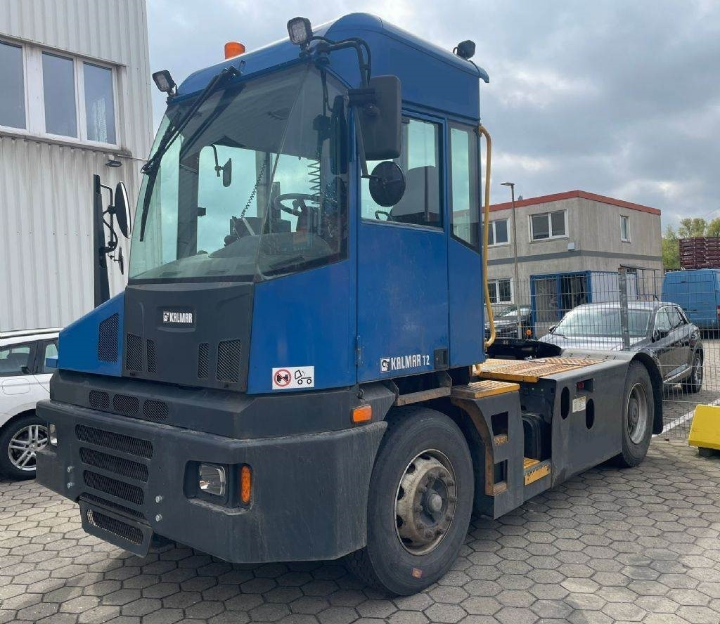 Kalmar T2 - Терминальный тягач: фото 4 Kalmar T2 - Терминальный тягач: фото 4