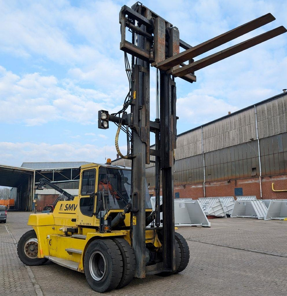 SMV SL16-1200 - Дизельный погрузчик: фото 4 SMV SL16-1200 - Дизельный погрузчик: фото 4