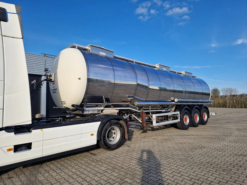 Feldbinder 38000 liter 3 kamer tankoplegger met CIP Leiding - Полуприцеп-цистерна: фото 1 Feldbinder 38000 liter 3 kamer tankoplegger met CIP Leiding - Полуприцеп-цистерна: фото 1