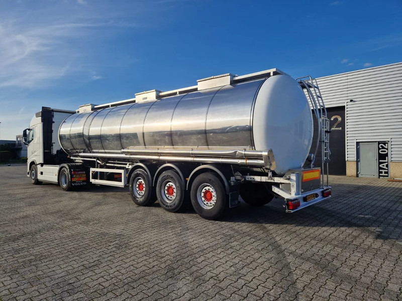 Feldbinder 38000 liter 3 kamer tankoplegger met CIP Leiding - Полуприцеп-цистерна: фото 2 Feldbinder 38000 liter 3 kamer tankoplegger met CIP Leiding - Полуприцеп-цистерна: фото 2