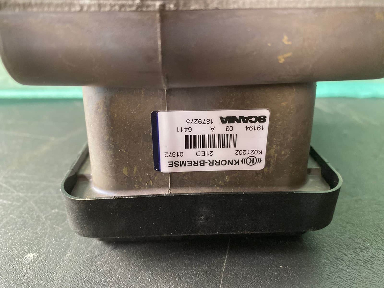 SCANIA AIR VALVE 1879280, 1879275 - Тормозной клапан для Грузовиков: фото 2 SCANIA AIR VALVE 1879280, 1879275 - Тормозной клапан для Грузовиков: фото 2