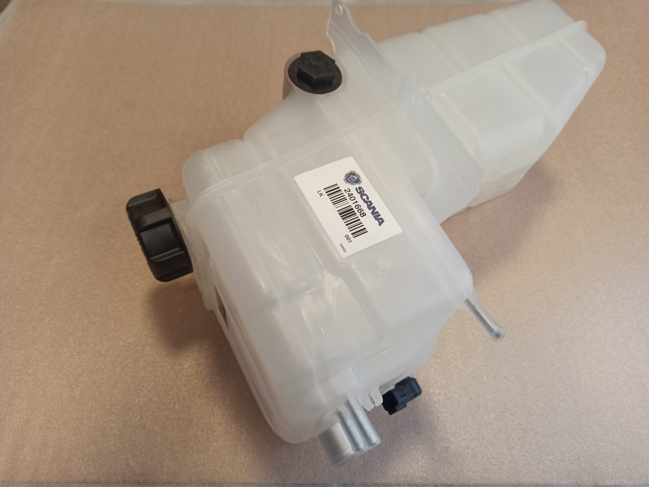 SCANIA EXPANSION TANK - 2401668 - Расширительный бачок для Грузовиков: фото 1 SCANIA EXPANSION TANK - 2401668 - Расширительный бачок для Грузовиков: фото 1