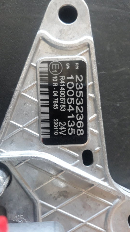 VOLVO VOLVO CE AIR VALVE 23532368 - Тормозной клапан для Грузовиков: фото 4 VOLVO VOLVO CE AIR VALVE 23532368 - Тормозной клапан для Грузовиков: фото 4