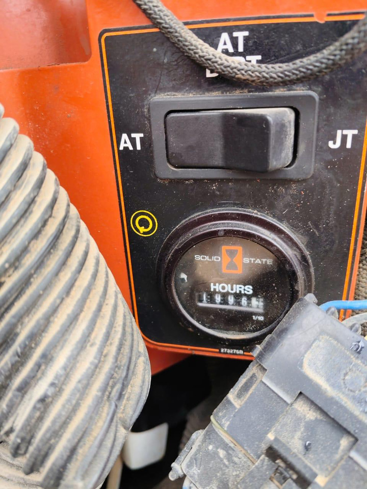 DITCH WITCH JT100 AT - Буровая машина: фото 5 DITCH WITCH JT100 AT - Буровая машина: фото 5