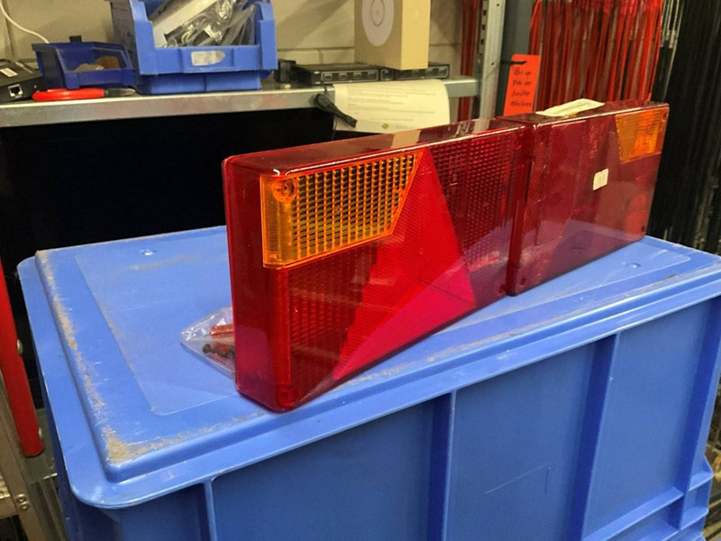 106.00 - Прицеп бортовой/ Платформа: фото 1 106.00 - Прицеп бортовой/ Платформа: фото 1