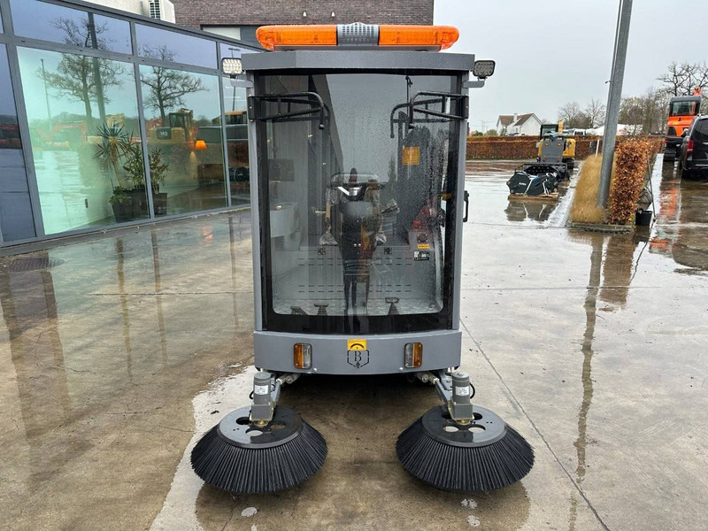 Å koda DY2400 - Подметально-уборочная машина: фото 2 Å koda DY2400 - Подметально-уборочная машина: фото 2