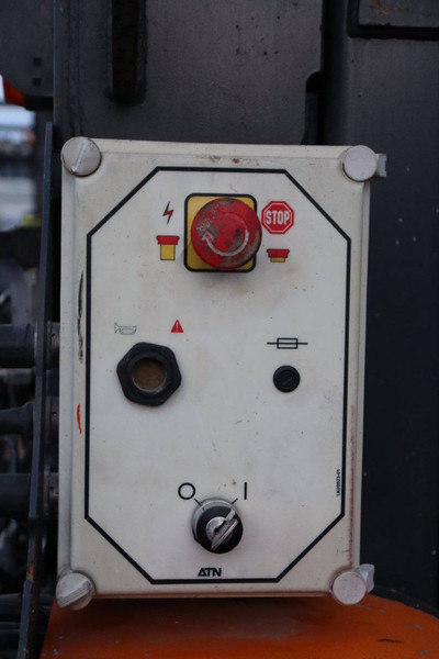 Подъёмник ATN PIAF 880R: фото 18 Подъёмник ATN PIAF 880R: фото 18