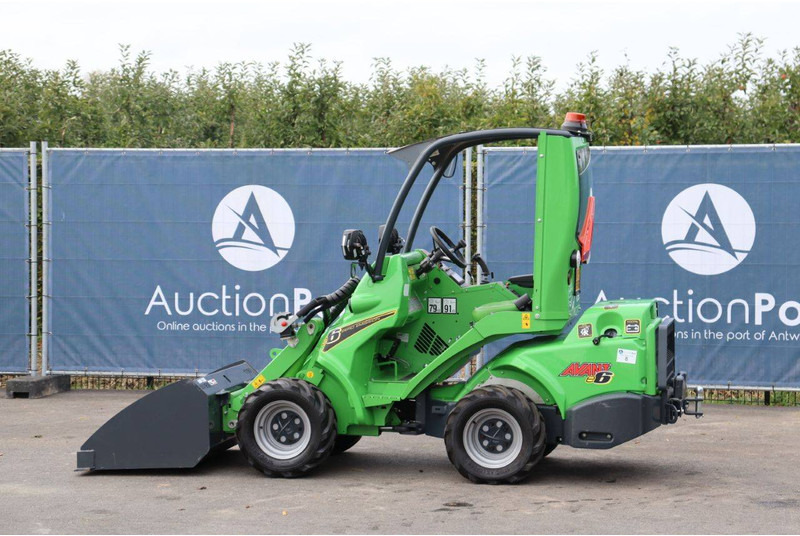 Avant E6 - Колёсный погрузчик: фото 3 Avant E6 - Колёсный погрузчик: фото 3