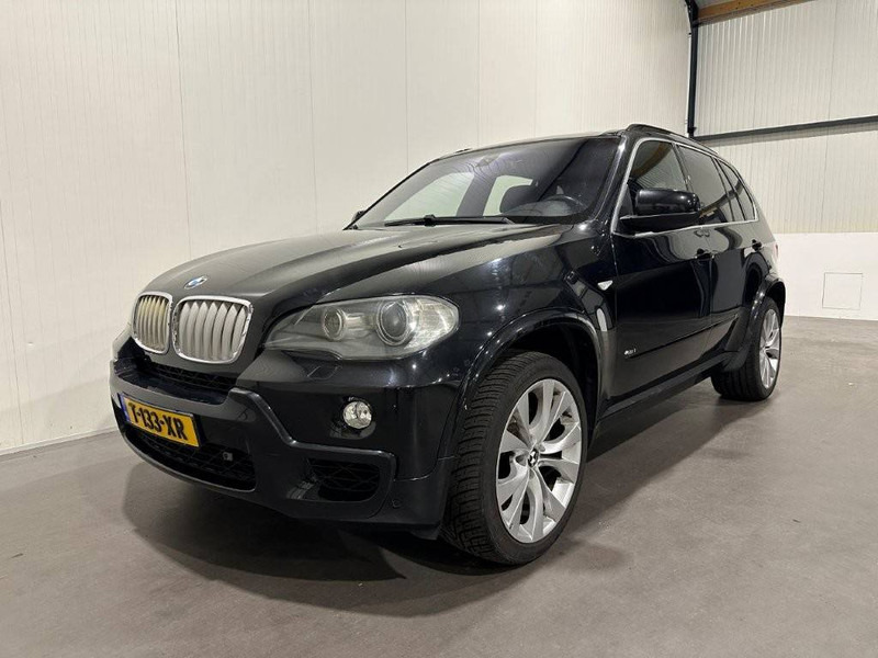 BMW X5 - Внедорожник: фото 1 BMW X5 - Внедорожник: фото 1