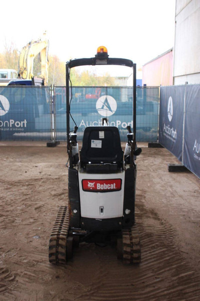 Bobcat E10Z - Мини-экскаватор: фото 4 Bobcat E10Z - Мини-экскаватор: фото 4