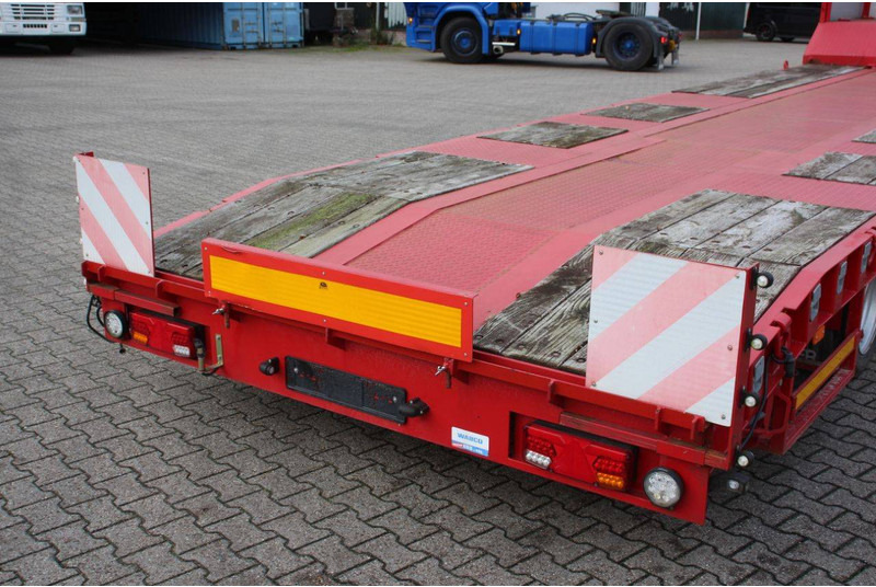 Низкорамный полуприцеп Bodex NN3: фото 19 Низкорамный полуприцеп Bodex NN3: фото 19