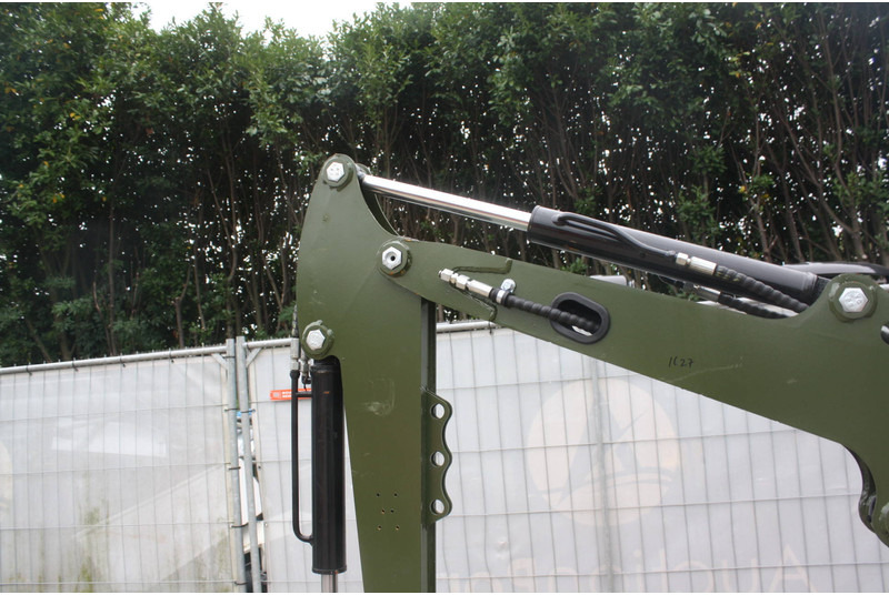 COLT KV13 - Мини-экскаватор: фото 5 COLT KV13 - Мини-экскаватор: фото 5