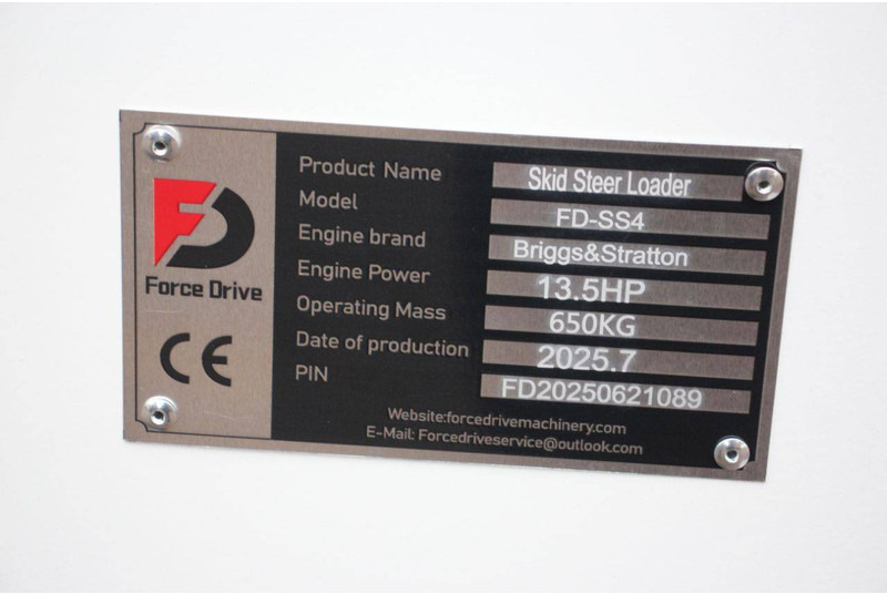 Новый Гусеничный погрузчик EVERFORCE FD-SS4: фото 20 Новый Гусеничный погрузчик EVERFORCE FD-SS4: фото 20