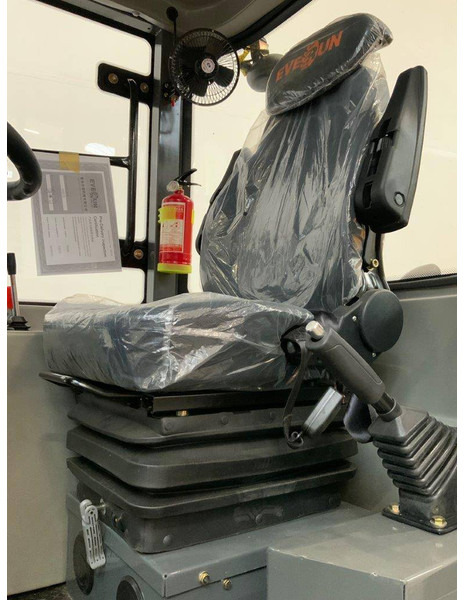 Новый Колёсный погрузчик Everun ER2500: фото 8