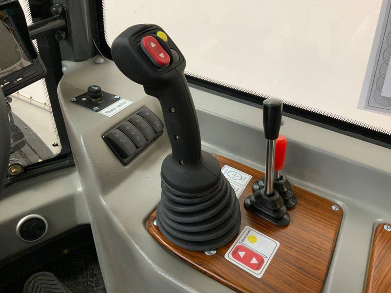 Новый Колёсный погрузчик Everun ER2500: фото 11