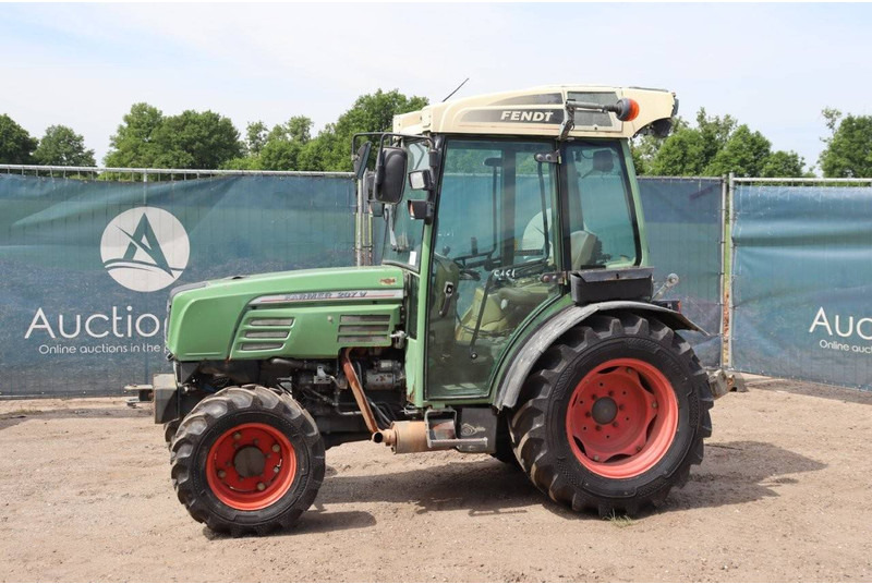Fendt Farmer 207 V - Трактор: фото 1 Fendt Farmer 207 V - Трактор: фото 1