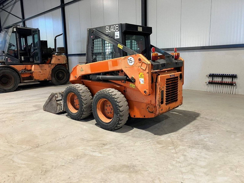 Fiat Kobelco SL 0BH - Колёсный погрузчик: фото 3 Fiat Kobelco SL 0BH - Колёсный погрузчик: фото 3