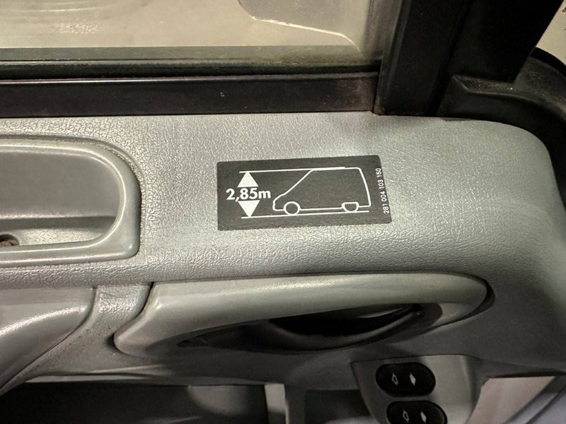 Ford Transit Nugget Camper Van - Кастенваген: фото 5 Ford Transit Nugget Camper Van - Кастенваген: фото 5