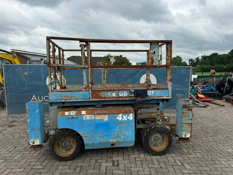 Genie 4x4 - Ножничный подъемник: фото 1 Genie 4x4 - Ножничный подъемник: фото 1