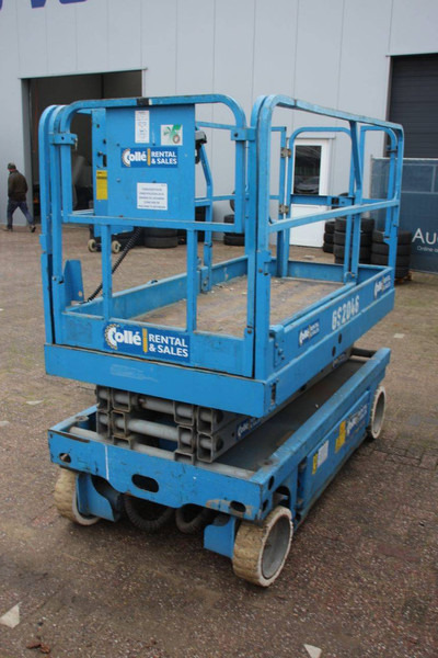 Genie GS-2046 - Ножничный подъемник: фото 5 Genie GS-2046 - Ножничный подъемник: фото 5