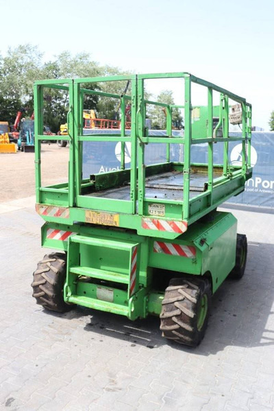 Genie GS-2668 IC - Ножничный подъемник: фото 5 Genie GS-2668 IC - Ножничный подъемник: фото 5