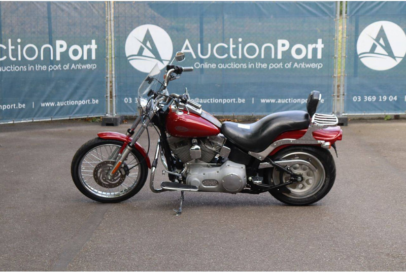 Harley-Davidson Softail Standard - Мотоцикл: фото 2 Harley-Davidson Softail Standard - Мотоцикл: фото 2