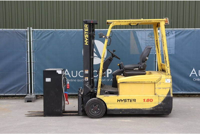 Hyster J1.80 XMT - Электропогрузчик: фото 2 Hyster J1.80 XMT - Электропогрузчик: фото 2