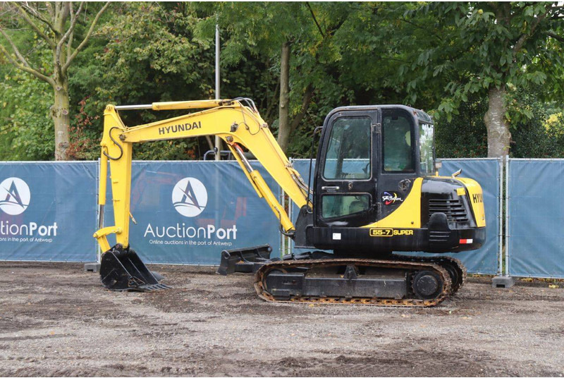 Hyundai R55-7 - Гусеничный экскаватор: фото 3 Hyundai R55-7 - Гусеничный экскаватор: фото 3