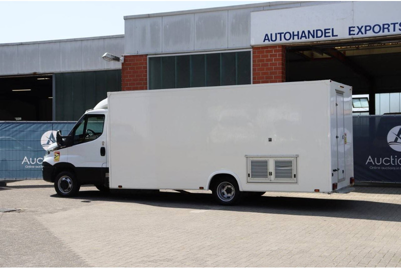 Iveco 50-150 - Фургон с закрытым кузовом: фото 3 Iveco 50-150 - Фургон с закрытым кузовом: фото 3