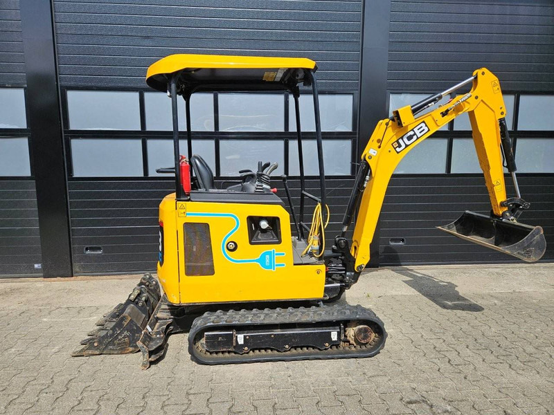 JCB 19C-1 E - Мини-экскаватор: фото 3 JCB 19C-1 E - Мини-экскаватор: фото 3