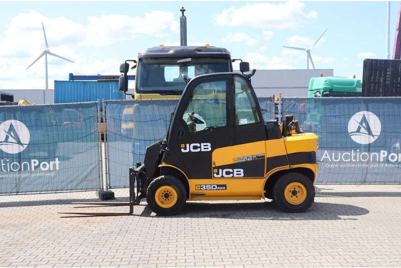 JCB 35D 4x4 - Телескопический погрузчик: фото 2 JCB 35D 4x4 - Телескопический погрузчик: фото 2