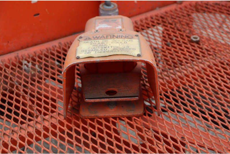 Коленчатый подъемник JLG N40: фото 13 Коленчатый подъемник JLG N40: фото 13