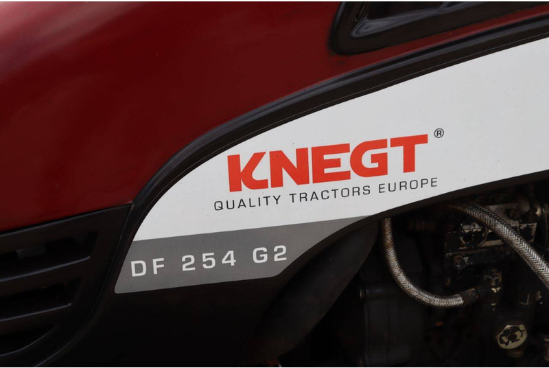 Трактор KNEGT DF-254-2: фото 14 Трактор KNEGT DF-254-2: фото 14