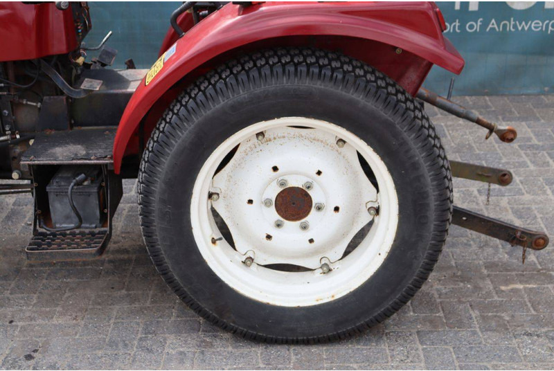 Трактор KNEGT DF-254-2: фото 11 Трактор KNEGT DF-254-2: фото 11