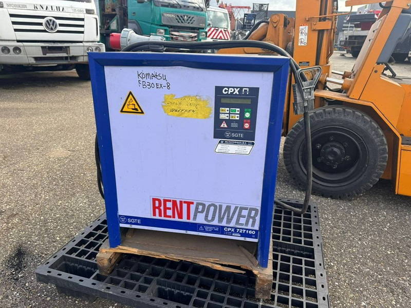 Komatsu FB30EX-8 - Электропогрузчик: фото 4 Komatsu FB30EX-8 - Электропогрузчик: фото 4