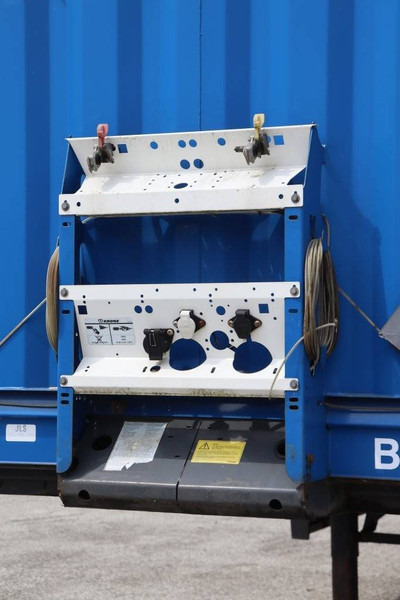 Тентованный полуприцеп Krone SD: фото 12 Тентованный полуприцеп Krone SD: фото 12