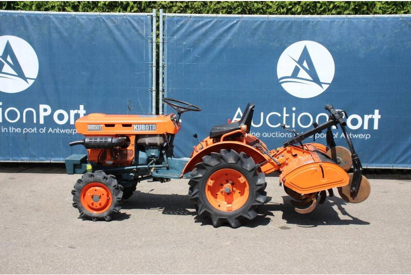 Kubota B5001DT - Трактор: фото 2 Kubota B5001DT - Трактор: фото 2