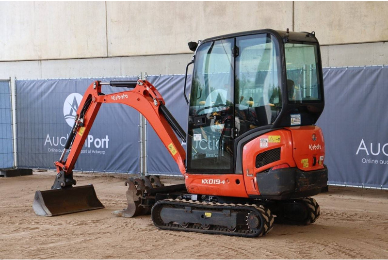 Kubota KX019-4 - Мини-экскаватор: фото 4 Kubota KX019-4 - Мини-экскаватор: фото 4